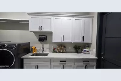 13811 W Harwell Road, Goodyear, AZ 85338 - Photo 10