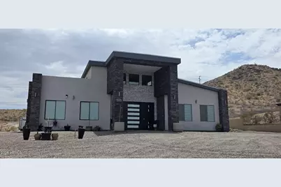 13811 W Harwell Road, Goodyear, AZ 85338 - Photo 2
