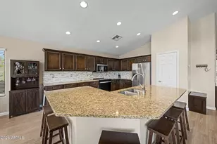 13330 W Caribbean Ln, Surprise, AZ 85379 - Photo 4