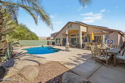 13330 W Caribbean Lane, Surprise, AZ 85379 - Photo 8
