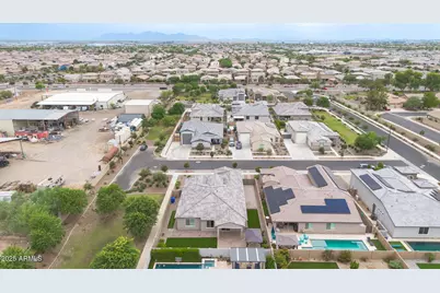 14338 W Redfield Road, Surprise, AZ 85379 - Photo 54