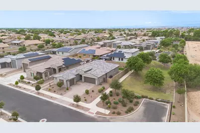 14338 W Redfield Road, Surprise, AZ 85379 - Photo 48