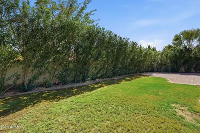 933 E Leeward Lane, Tempe, AZ 85283 - Photo 36