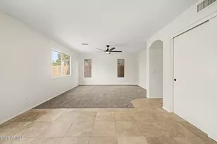 770 E Lovegrass Dr, San Tan Valley, AZ 85143 - Photo 16