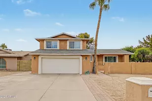 2457 W Redfield Rd, Phoenix, AZ 85023 - Photo 2