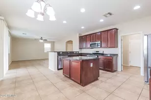 19204 N Lariat Rd, Maricopa, AZ 85138 - Photo 6