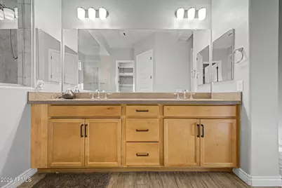 21128 W Cambridge Avenue, Buckeye, AZ 85396 - Photo 18