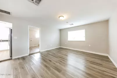 3116 W Villa Rita Drive, Phoenix, AZ 85053 - Photo 12