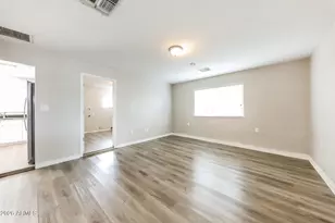 3116 W Villa Rita Dr, Phoenix, AZ 85053 - Photo 12