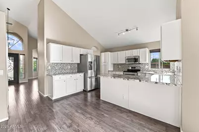 181 S Tiago Drive, Gilbert, AZ 85233 - Photo 8
