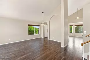 181 S Tiago Dr, Gilbert, AZ 85233 - Photo 4
