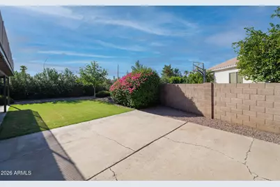 181 S Tiago Drive, Gilbert, AZ 85233 - Photo 30