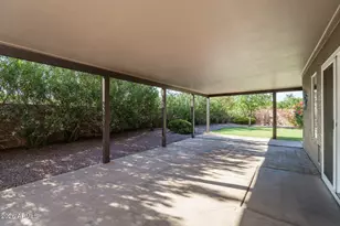 181 S Tiago Dr, Gilbert, AZ 85233 - Photo 32