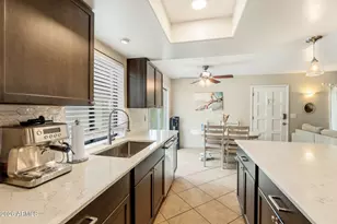 8805 S 48th St, Phoenix, AZ 85044 - Photo 10