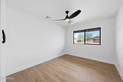 8401 E Avalon Drive, Scottsdale, AZ 85251 - Photo 14