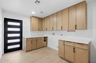 8401 E Avalon Dr, Scottsdale, AZ 85251 - Photo 24