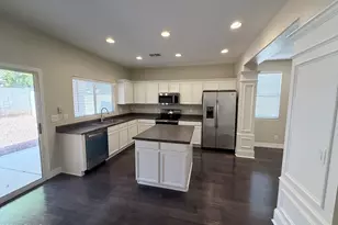8360 W Pontiac Dr, Peoria, AZ 85382 - Photo 10