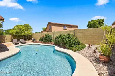 6186 W Wikieup Lane, Glendale, AZ 85308 - Photo 40