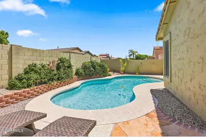 6186 W Wikieup Lane, Glendale, AZ 85308 - Photo 38