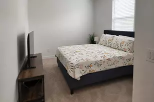 2334 E Levi Dr, Phoenix, AZ 85040 - Photo 22