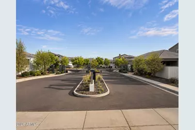 2334 E Levi Drive, Phoenix, AZ 85040 - Photo 34