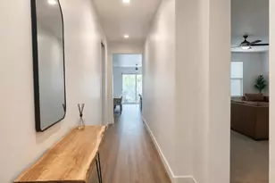 2334 E Levi Dr, Phoenix, AZ 85040 - Photo 4