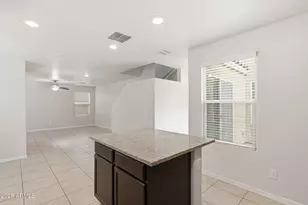 3921 S 82nd Dr, Phoenix, AZ 85043 - Photo 12