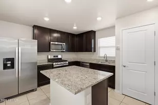 3921 S 82nd Dr, Phoenix, AZ 85043 - Photo 10