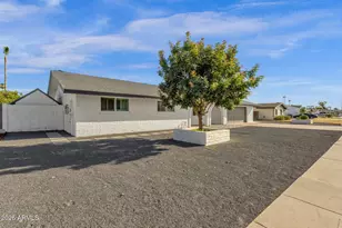 2325 E Encanto St, Mesa, AZ 85213 - Photo 1
