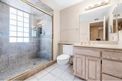 9810 W Lindgren Avenue, Sun City, AZ 85373 - Photo 30
