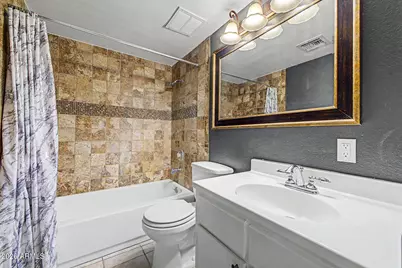 3626 N 37th Street #11, Phoenix, AZ 85018 - Photo 16