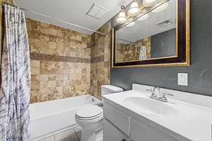 3626 N 37th St, Phoenix, AZ 85018 - Photo 16