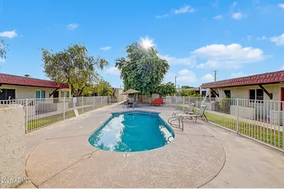 3626 N 37th Street #11, Phoenix, AZ 85018 - Photo 22