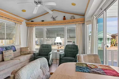 17200 W Bell Road #812, Surprise, AZ 85374 - Photo 2