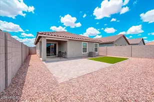 18565 N Foxtail Dr, Maricopa, AZ 85138 - Photo 18