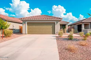 18565 N Foxtail Dr, Maricopa, AZ 85138 - Photo 2