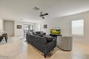18565 N Foxtail Dr, Maricopa, AZ 85138 - Photo 4