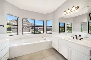 1536 E Meadow Ln, Phoenix, AZ 85022 - Photo 20
