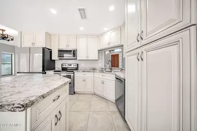 1536 E Meadow Lane, Phoenix, AZ 85022 - Photo 12