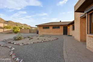 9607 N 40th St, Phoenix, AZ 85028 - Photo 82