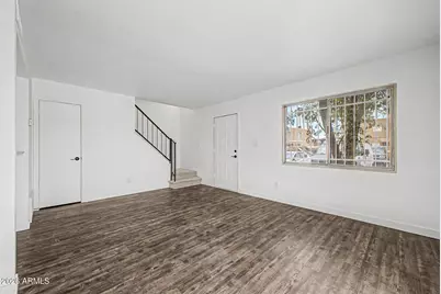 4634 E Southgate Avenue, Phoenix, AZ 85040 - Photo 4
