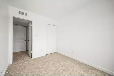 4634 E Southgate Avenue, Phoenix, AZ 85040 - Photo 18