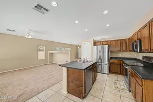3017 N Regal Ct, Casa Grande, AZ 85122 - Photo 16