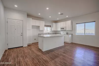 8477 W Concordia Drive, Arizona City, AZ 85123 - Photo 6
