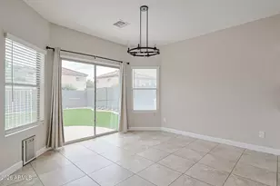 15569 W Gelding Dr, Surprise, AZ 85379 - Photo 10