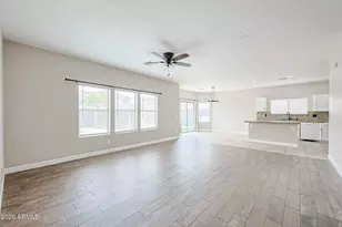 15569 W Gelding Dr, Surprise, AZ 85379 - Photo 8