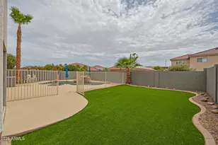 15569 W Gelding Dr, Surprise, AZ 85379 - Photo 40