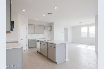 12427 N 305th Avenue, Buckeye, AZ 85396 - Photo 2