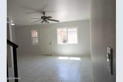 4712 E Broadway Road, Phoenix, AZ 85040 - Photo 1