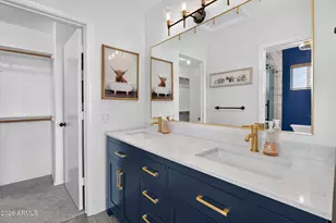 28 N Birch St, Gilbert, AZ 85233 - Photo 22